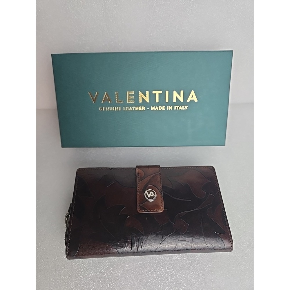 Valentina Italy Embossed Leaf Brown Leather Zip Card Clutch Continental Wallet